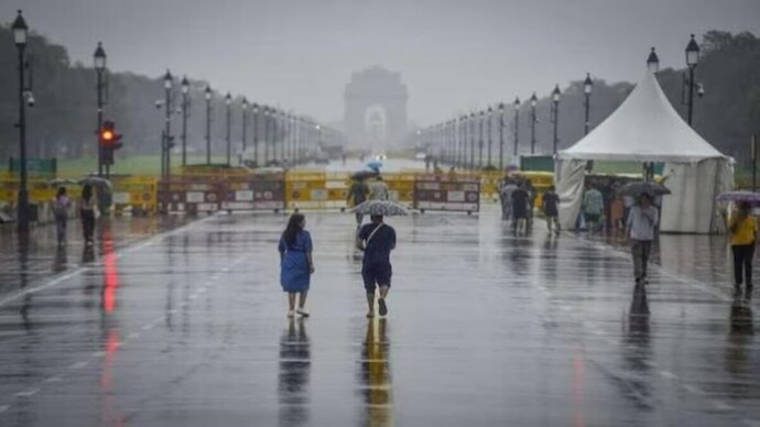 Delhi Breathes Easy as Clouds Roll In After Heatwave Grip