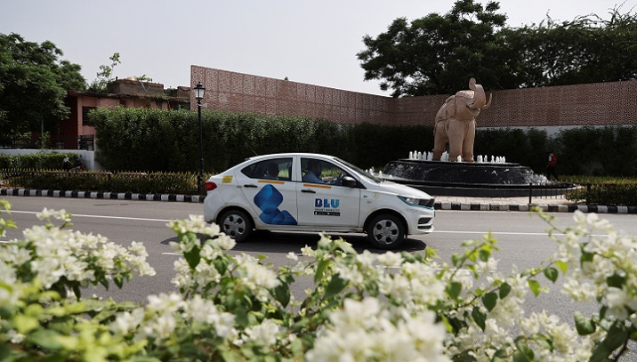 BluSmart Under SEBI Scanner for Fund Diversion, App Suspended